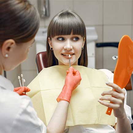 Treatment-Of-Cracked-Teeth