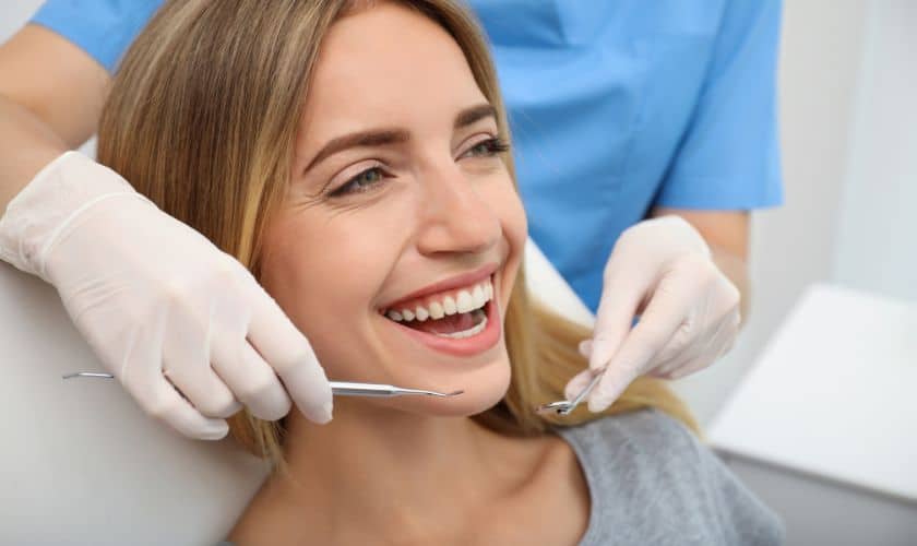 cosmetic dentist in East Downtown, Houston