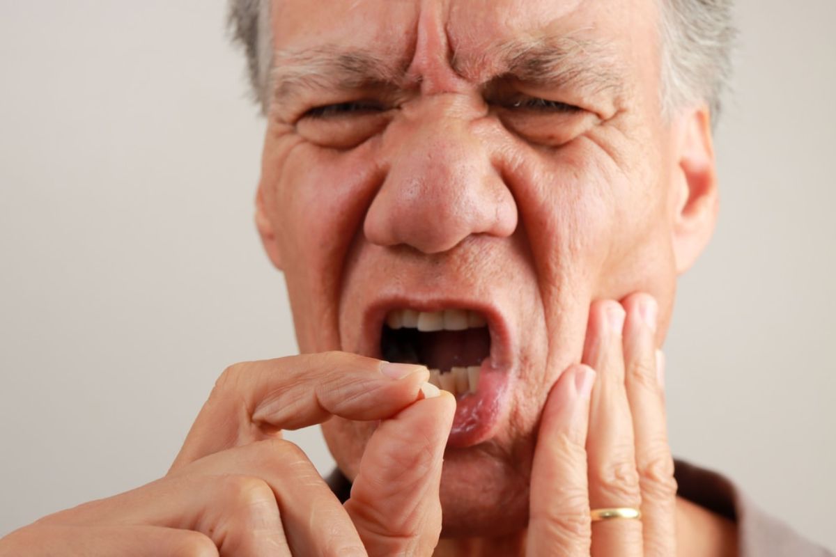 Treatment of cracked teeth in East Downtown